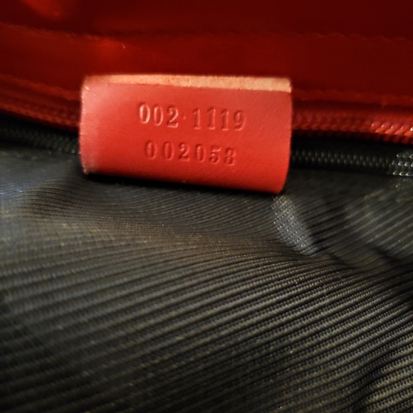 ***Sold Via Vestiarie Collective Platform **** Authentic Gucci - Picture 10 of 14